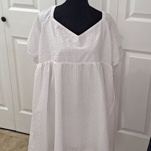 NWT Plus Size White Baby Doll Dress    Size XXL